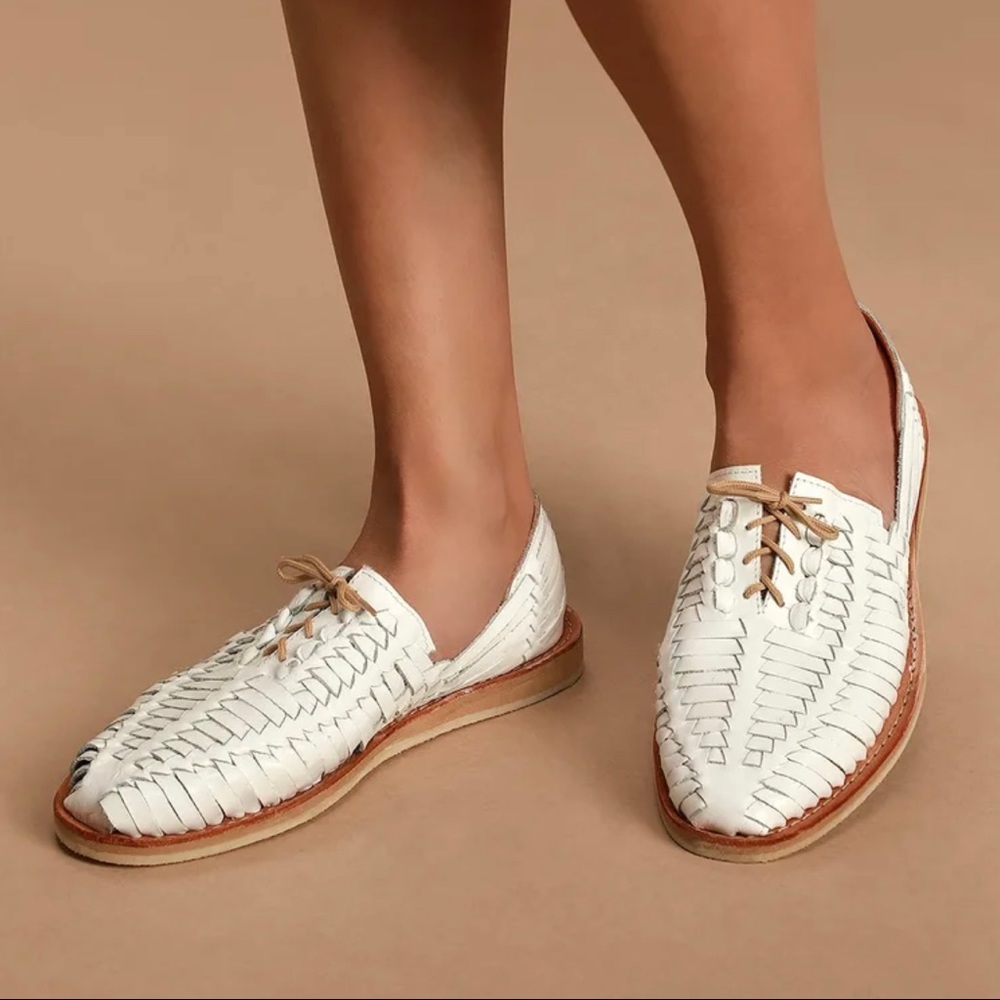 ❌SOLD❌NIB Sbicca Tribbley Huarache Loafer Oxford Flats Sandal White Leather 9 - Picture 6 of 13